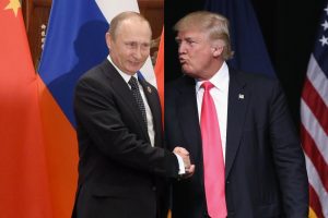 Donald Trump estrecha vínculos con Vladimir Putin
