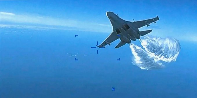 Así fue el ataque del caza ruso que provocó el derribo del drone de EEUU sobre el mar Negro