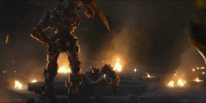 Escena entre dos robots, de la saga 'Transformers'.-Blog Hola Telcel.