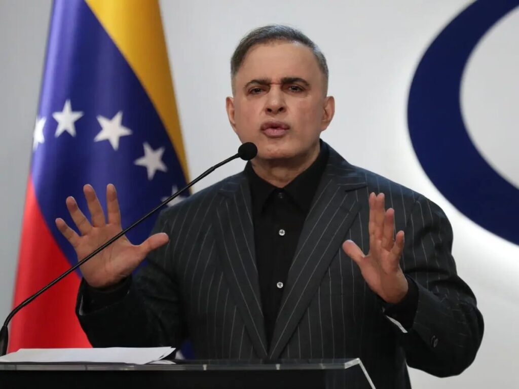 Tarek William Saab renuncia a la Fiscalía, pero asume temporalmente la Defensoría del Pueblo