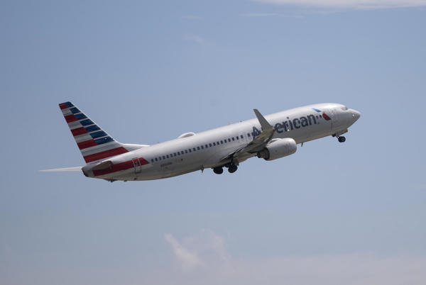 American Airlines pide autorización para reanudar vuelos de Miami a