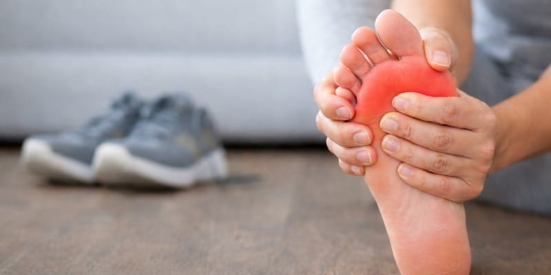 Metatarsalgia: qué es, por qué aparece y cómo aliviar el